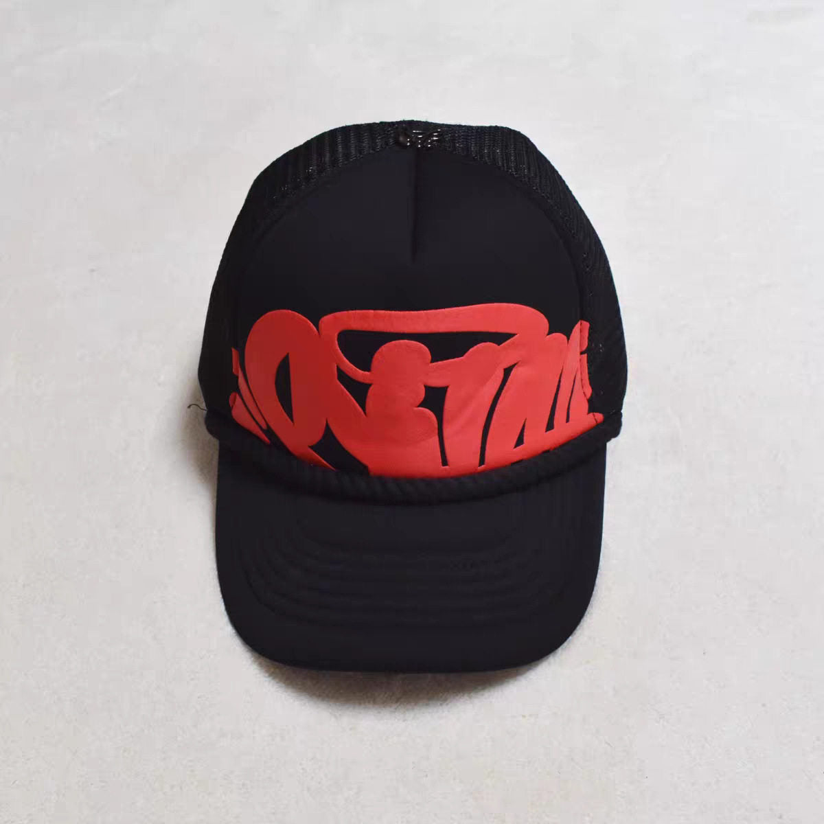 Syna World Cap