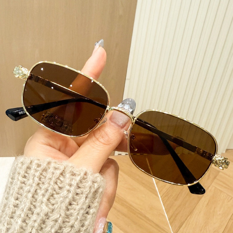Vitage square metal sunglasses