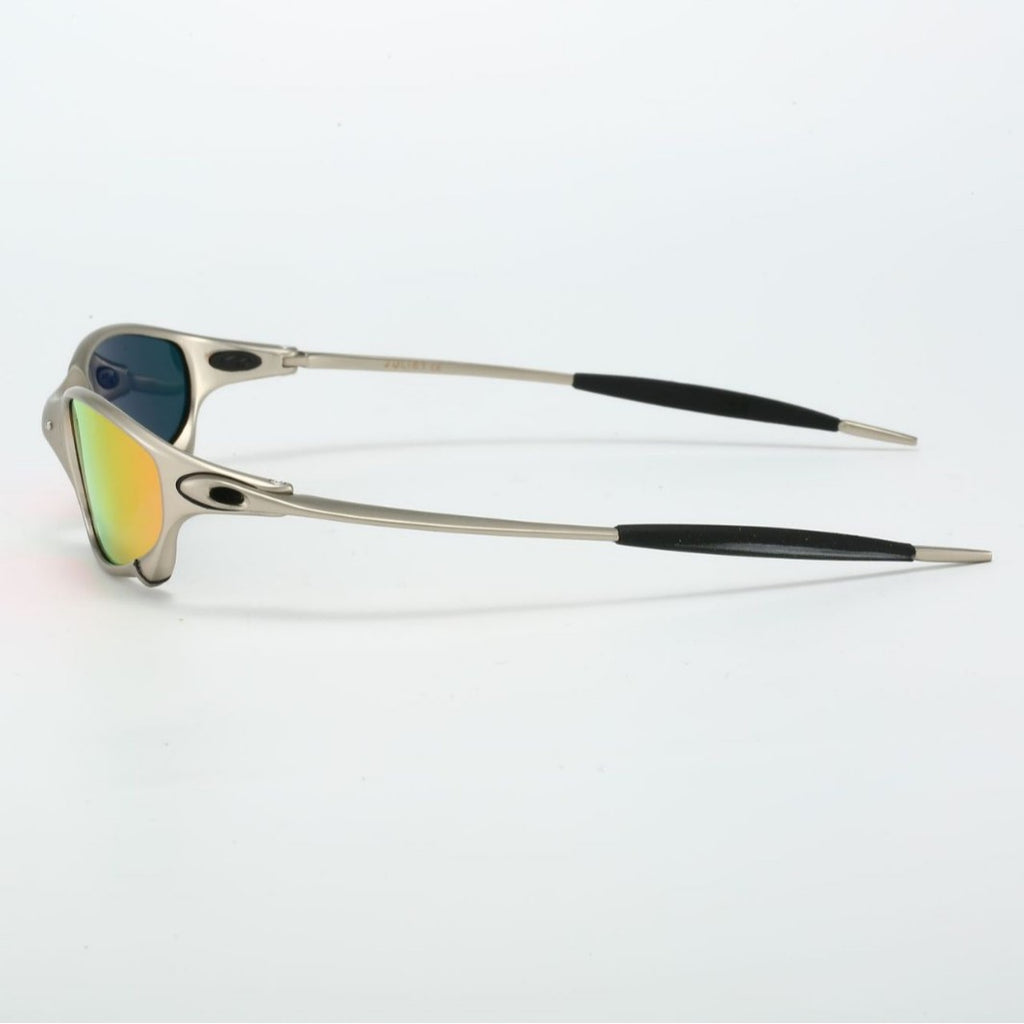 Cyber metallic sunglasses