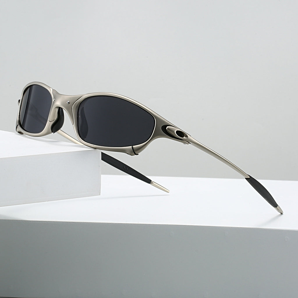 Cyber metallic sunglasses