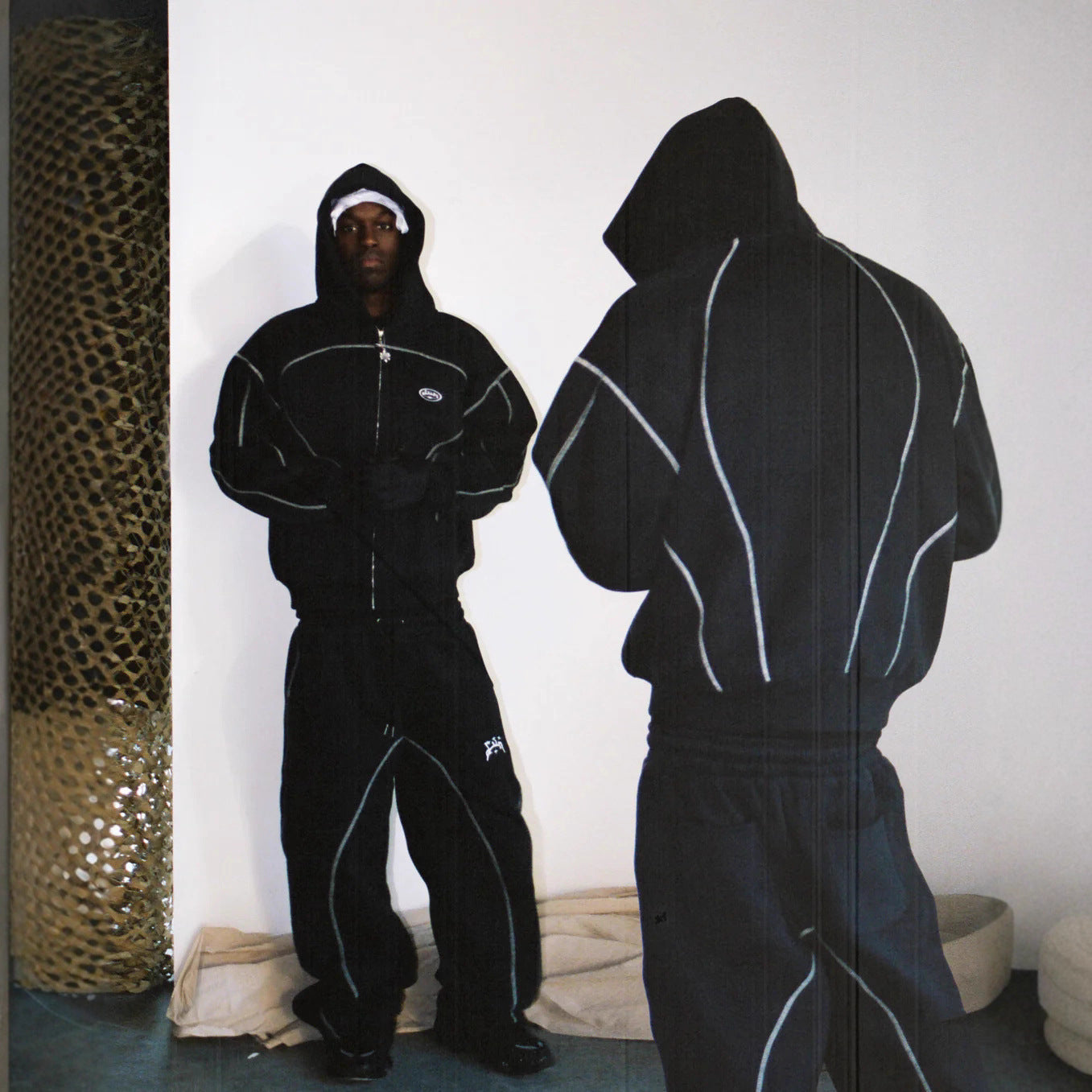 Divinbydivin Sweatshirt Pants Set
