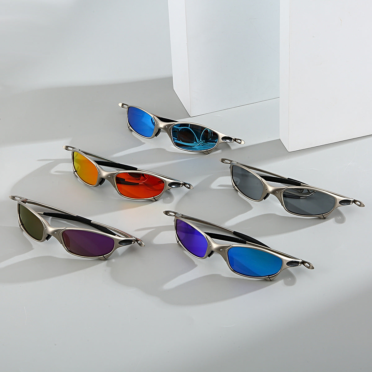 Cyber metallic sunglasses