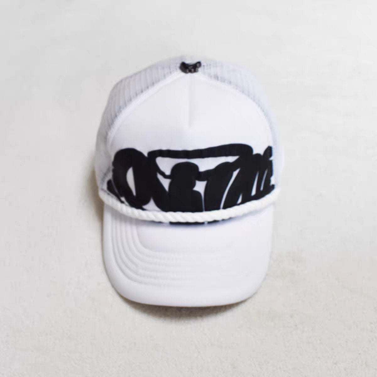 Syna World Cap